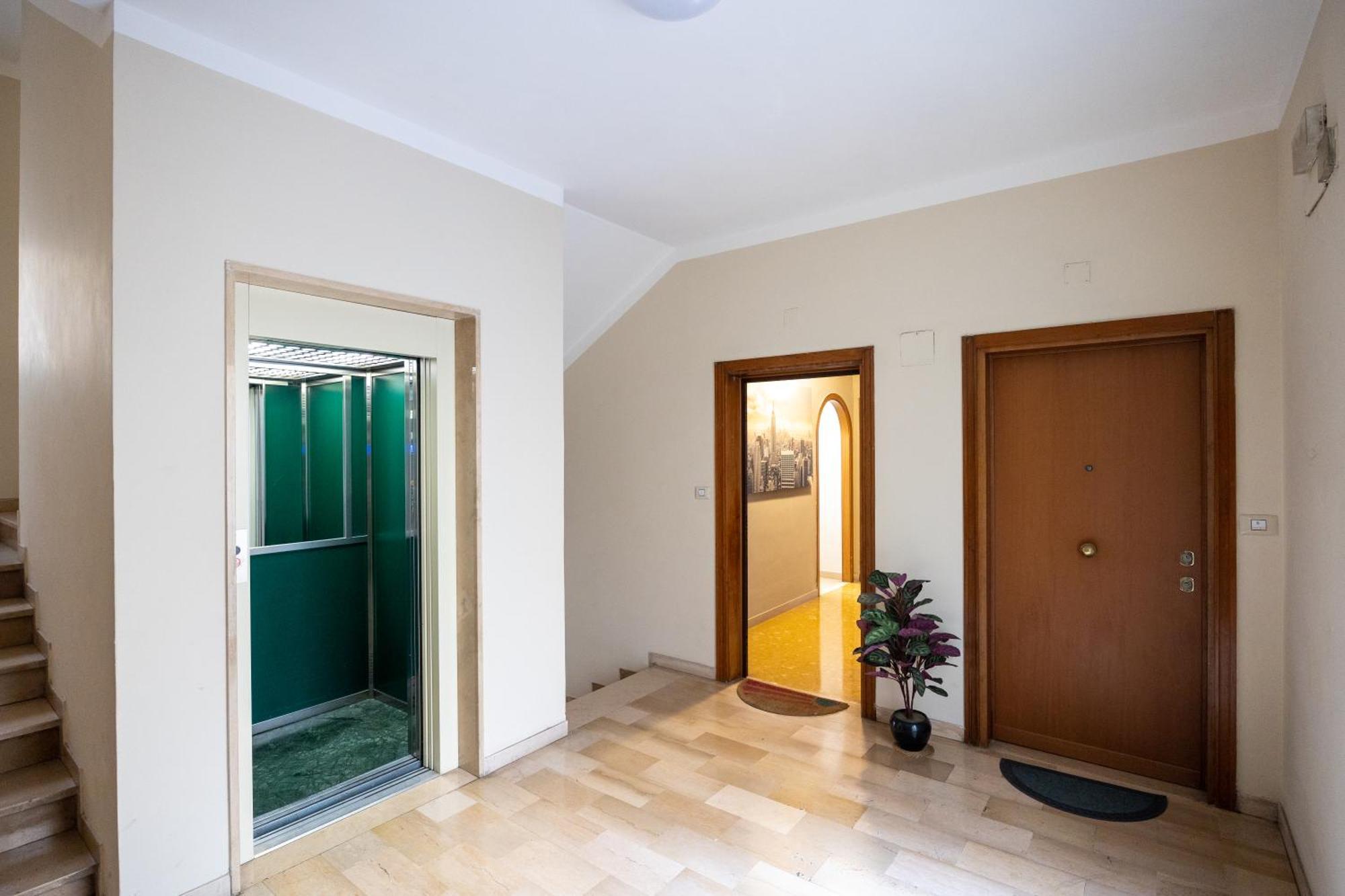 Big Apartment Rome Air Conditioning Wifi Netflix 90 Mq Eksteriør billede